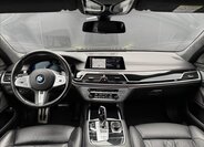 BMW Řada 7 Sedan 3,0 l 250 kw