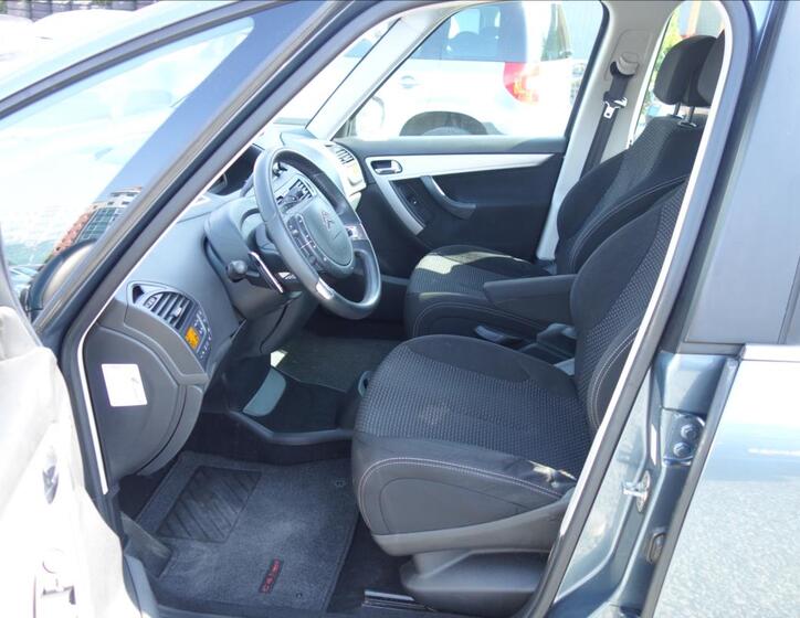 Citroën Grand C4 Picasso 10