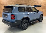 Toyota Land Cruiser SUV 2,8 l 151 kw