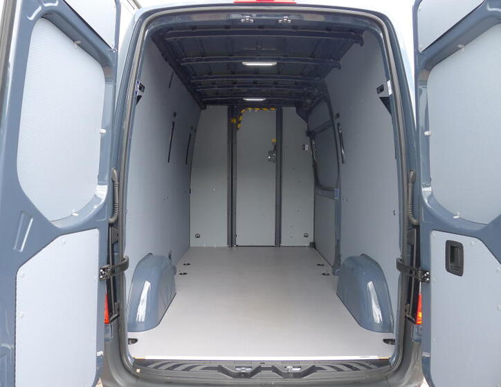 Mercedes-Benz Sprinter 7
