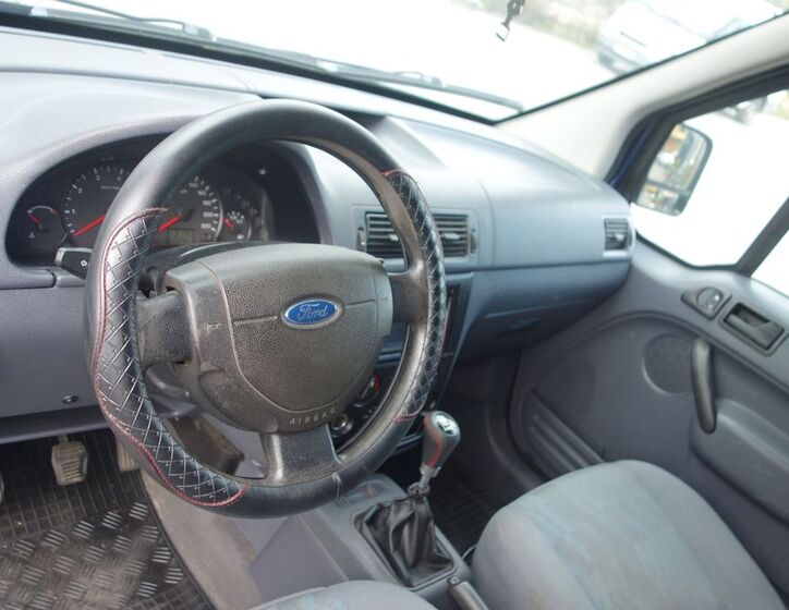 Ford Tourneo Connect 22