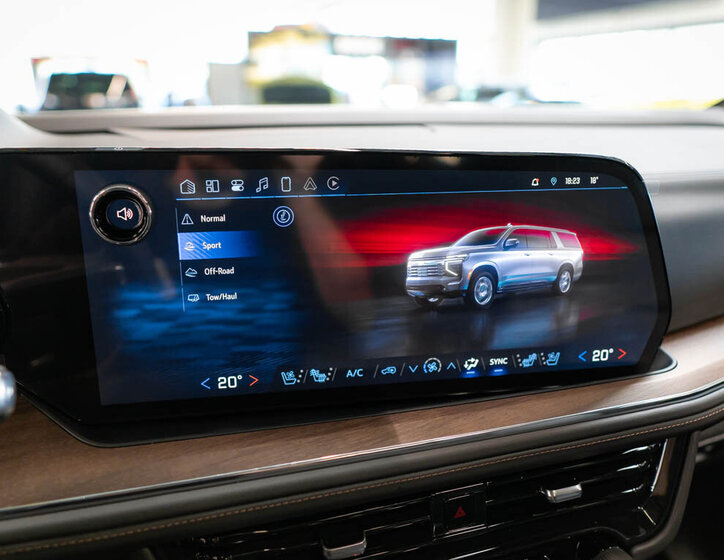 Chevrolet Suburban SUV 6,2 l 313 kw