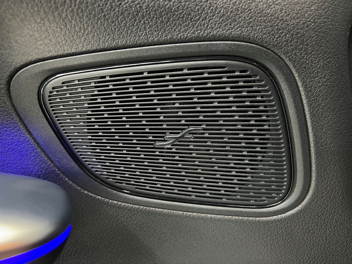 Mercedes-Benz GLC SUV 2,0 l 145 kw