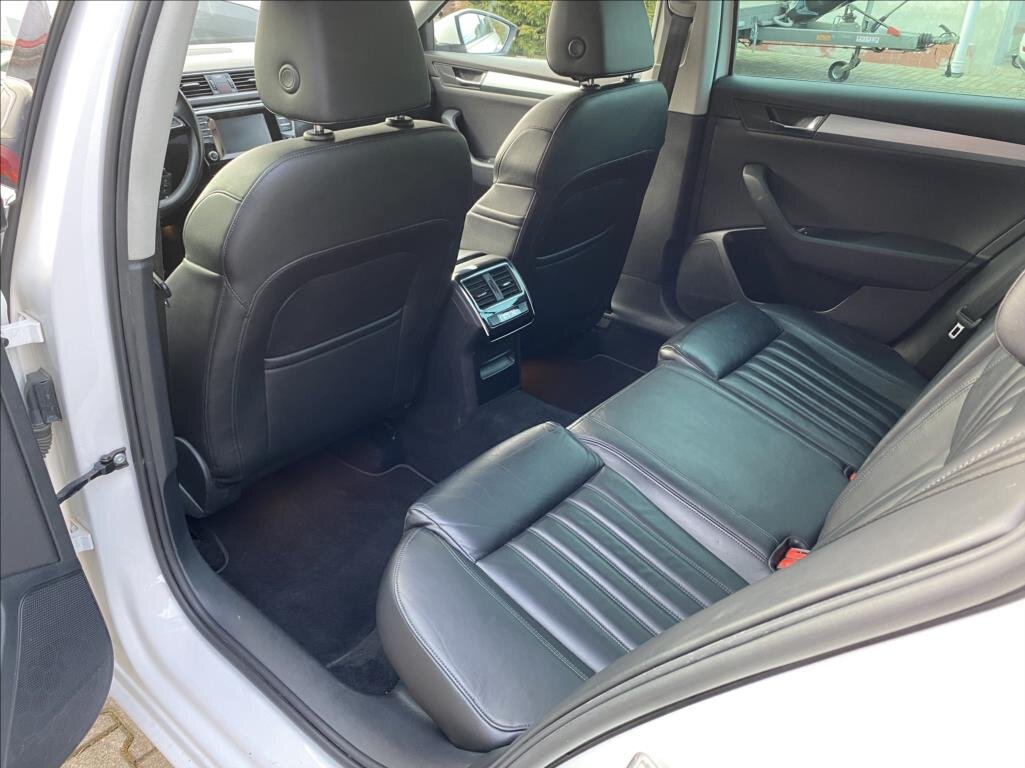 Škoda Superb Kombi 2,0 l 110 kw