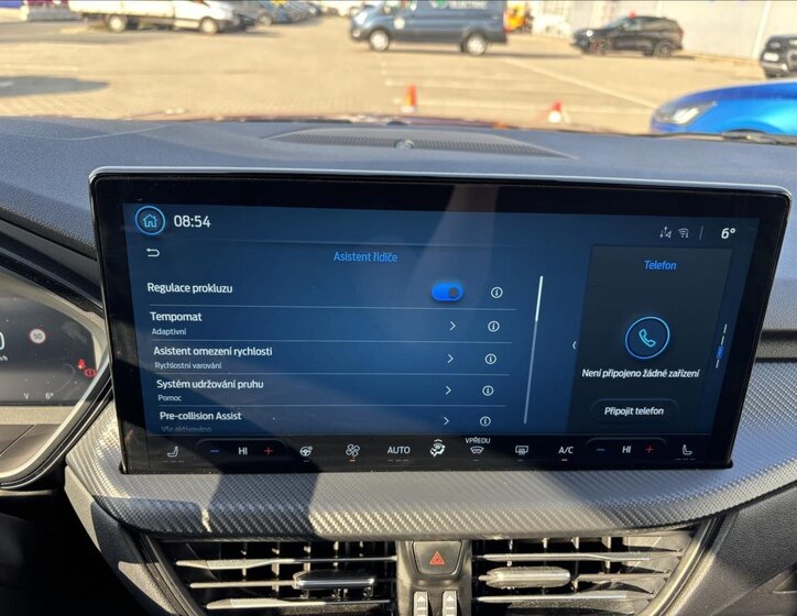 Ford Kuga SUV / Terénní 1,5 l 110 kw