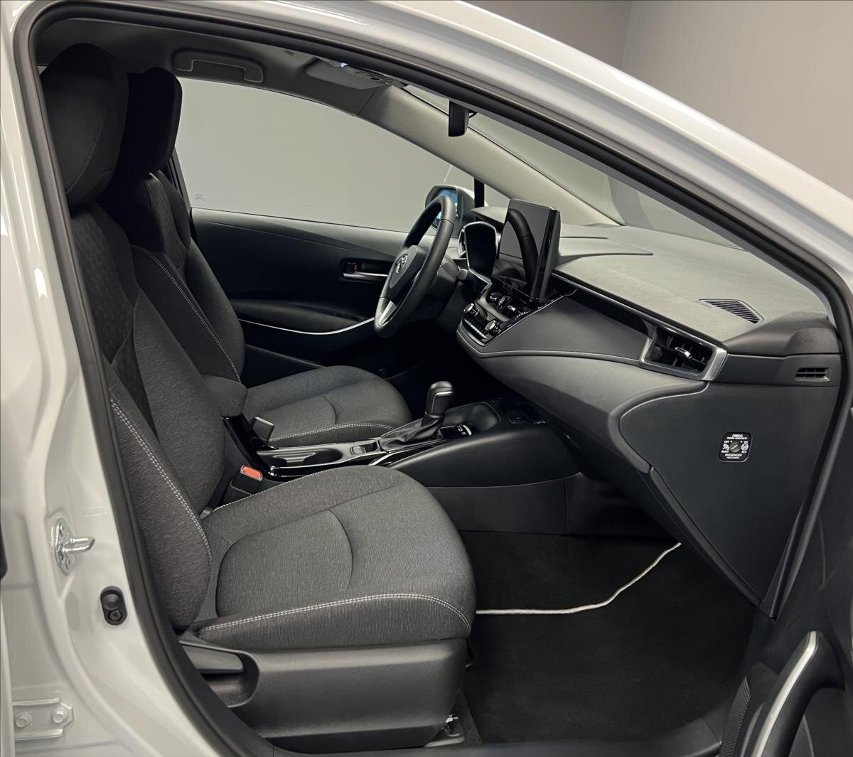 Toyota Corolla Sedan / Limuzína 1,8 l 72 kw