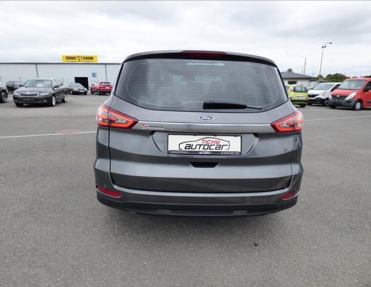 Ford S-MAX MPV 2,0 l 110 kw