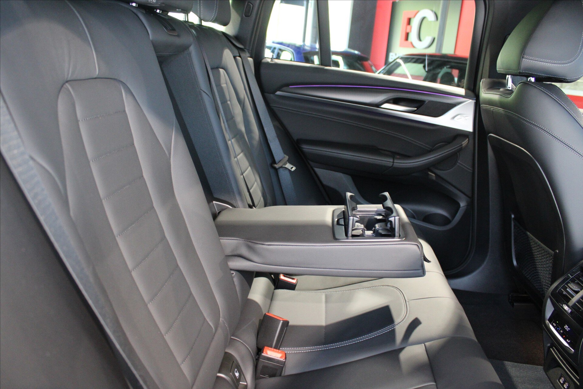 BMW X4 SUV / Terénní 3,0 l 210 kw