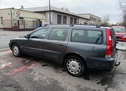 Volvo V70 7