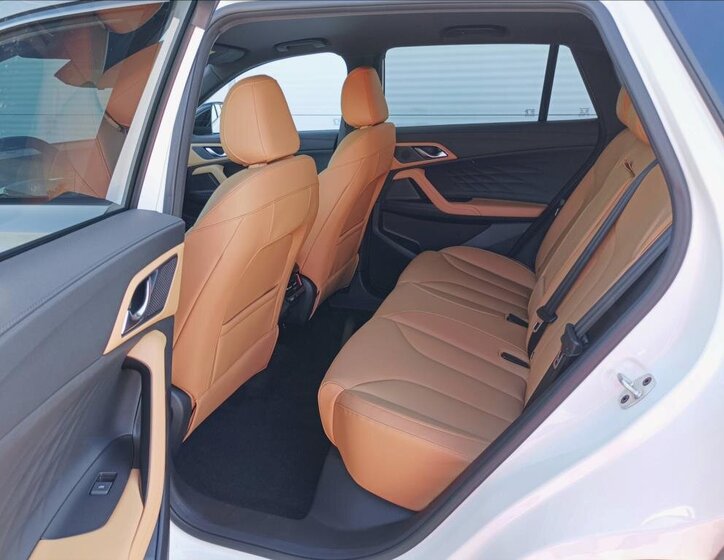 MG HS SUV / Terénní 1,5 l 125 kw