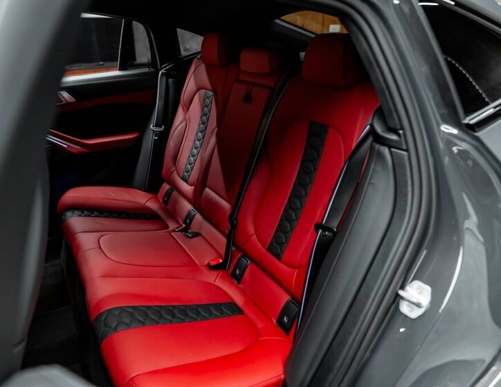 BMW X6 SUV / Terénní 4,4 l 460 kw