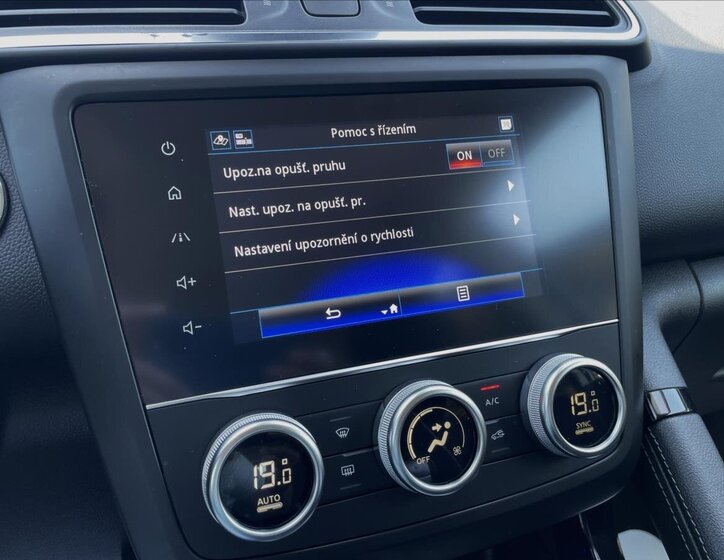 Renault Kadjar SUV / Terénní 1,3 l 103 kw