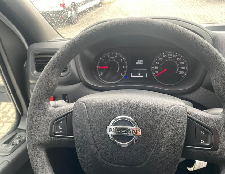 Nissan Interstar Skříň 2,3 l 100 kw