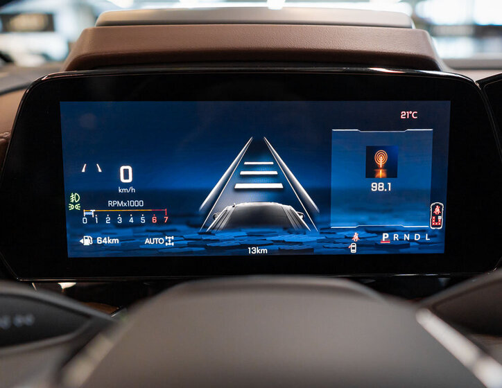 Chevrolet Tahoe SUV 6,2 l 313 kw