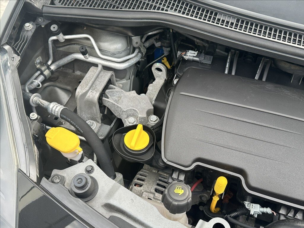 Renault Twingo Hatchback 1,1 l 55 kw