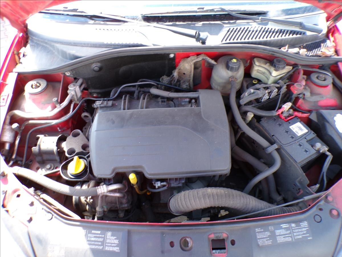 Renault Thalia Sedan / Limuzína 1,1 l 55 kw