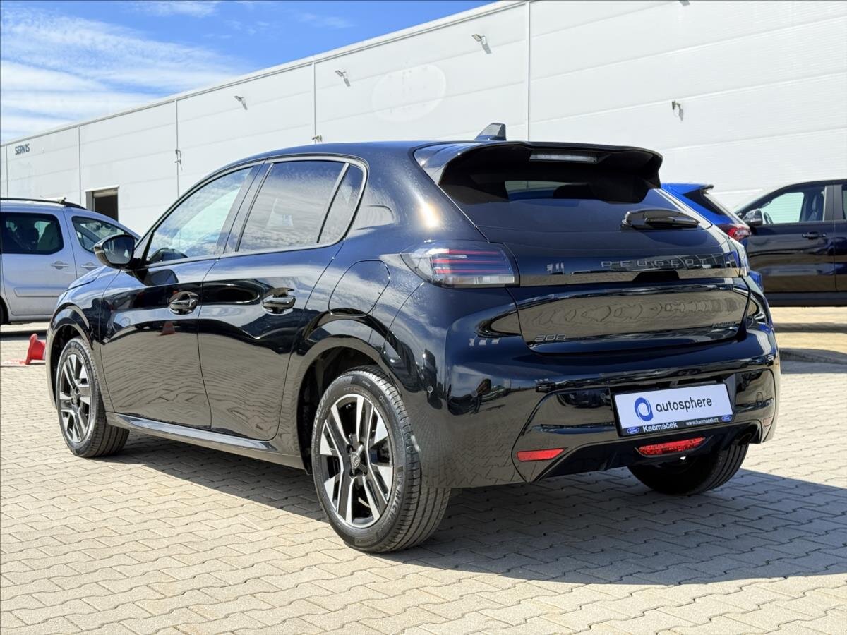 Peugeot 208 Hatchback 1,2 l 74 kw