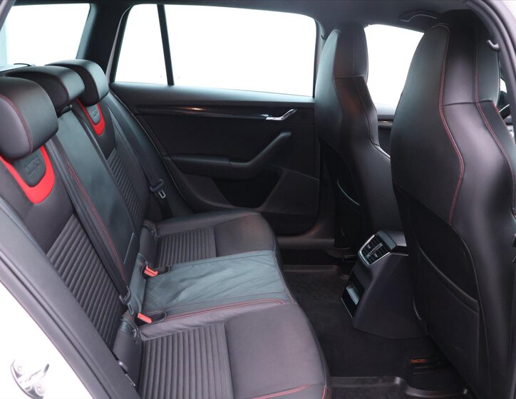 Škoda Octavia Kombi 2,0 l 162 kw