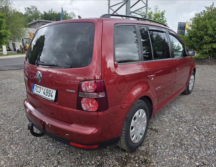 Volkswagen Touran Kombi 2,0 l 80 kw