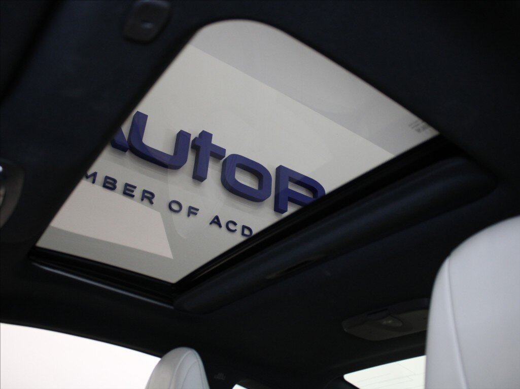 Infiniti Q60 Kupé 3,0 l 298 kw