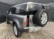 Land Rover Defender SUV 3,0 l 221 kw