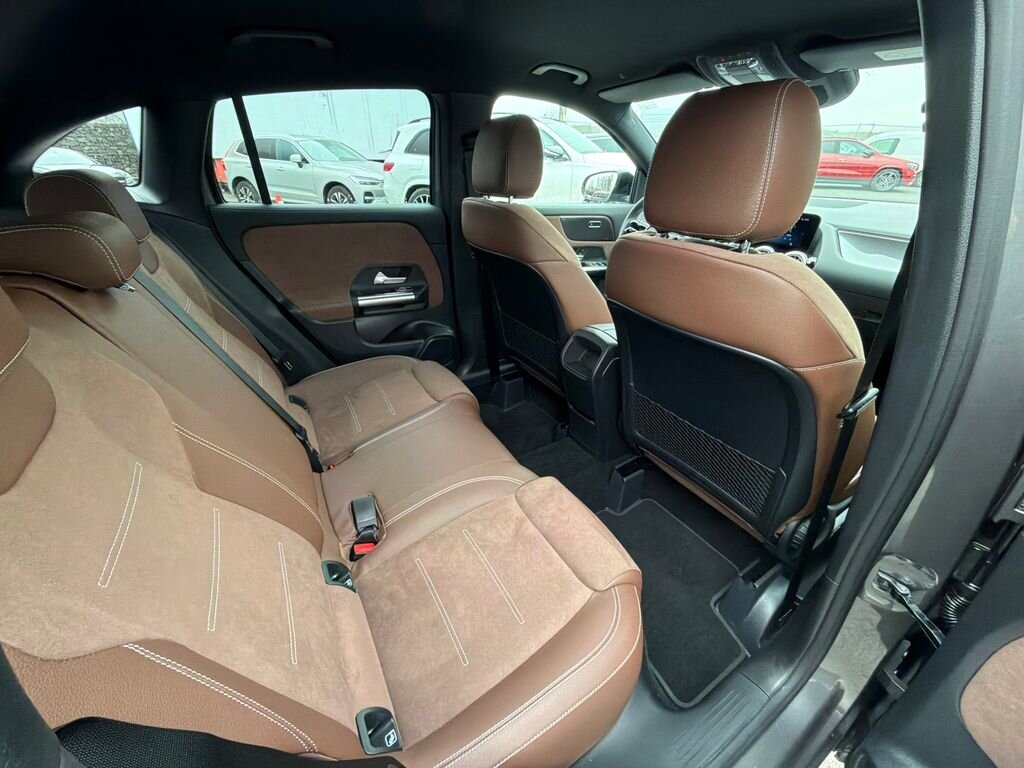 Mercedes-Benz GLA SUV / Terénní 2,0 l 110 kw