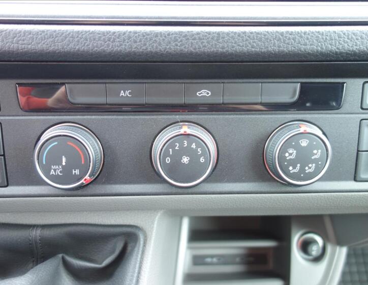 Volkswagen Crafter 26