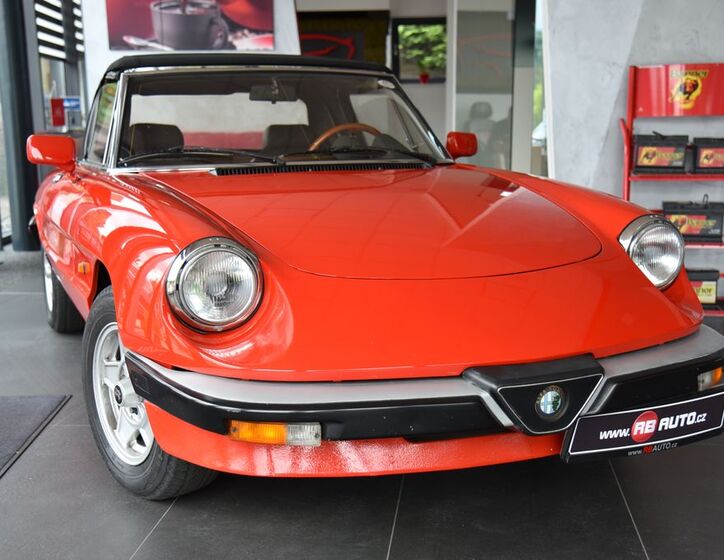 Alfa Romeo Spider 3