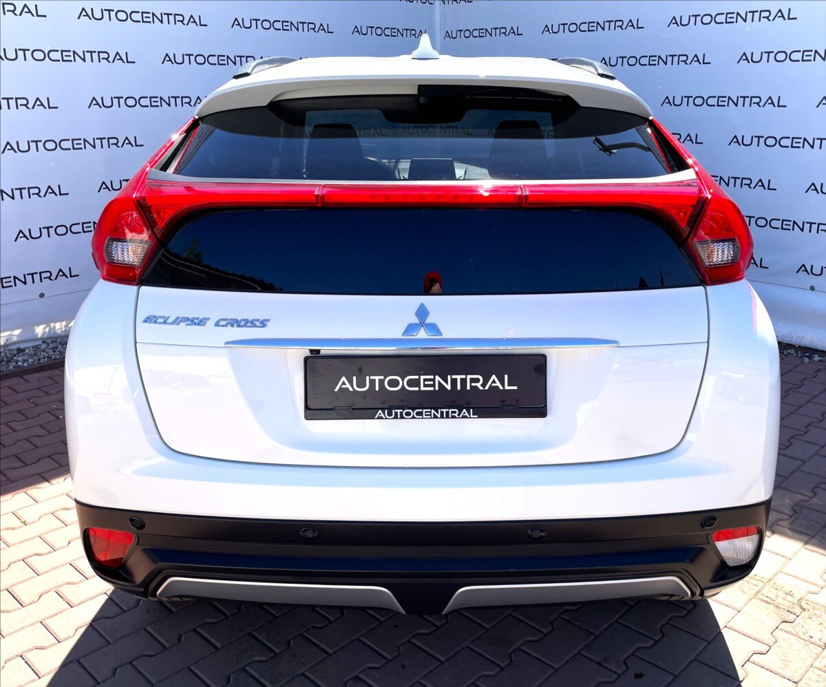 Mitsubishi Eclipse Cross SUV / Terénní 1,5 l 120 kw