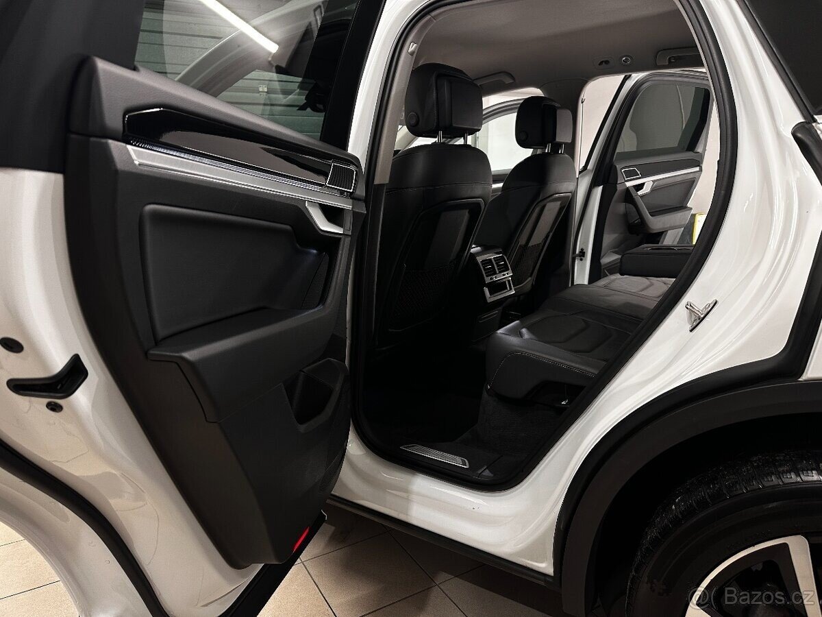 Volkswagen Touareg SUV 3,0 l 210 kw