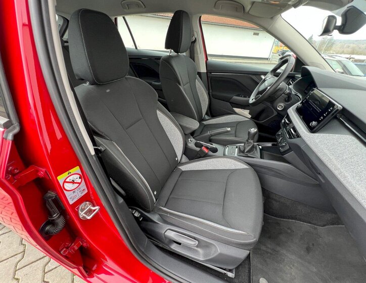 Škoda Scala Hatchback 1,0 l 85 kw