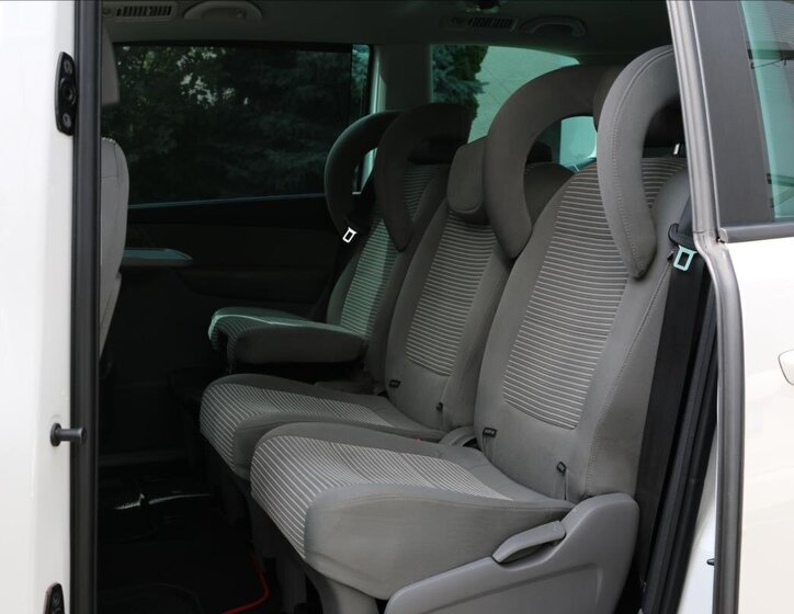 Seat Alhambra Kombi 2,0 l 103 kw