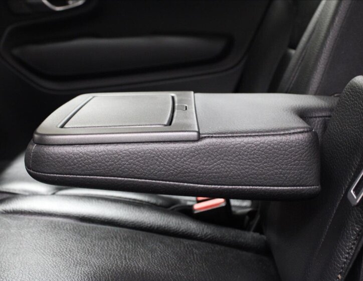 Volvo XC90 SUV / Terénní 2,0 l 173 kw