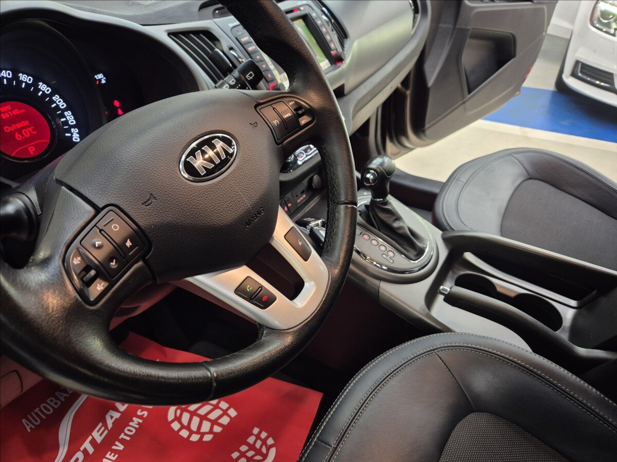 KIA Sportage SUV / Terénní 2,0 l 120 kw