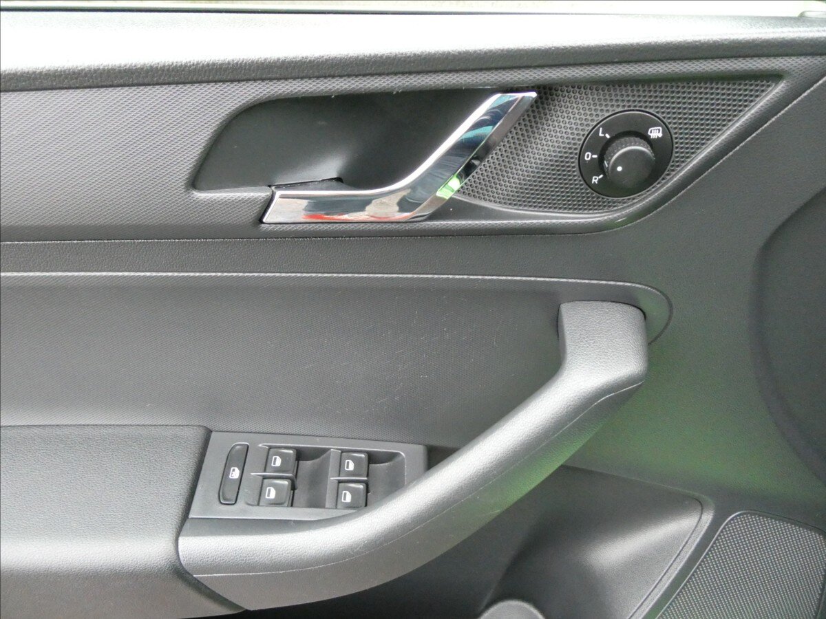 Škoda Rapid Hatchback 1,2 l 77 kw