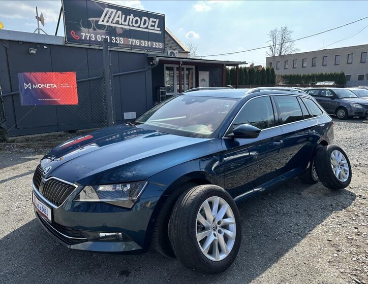Škoda Superb Kombi 2,0 l 110 kw