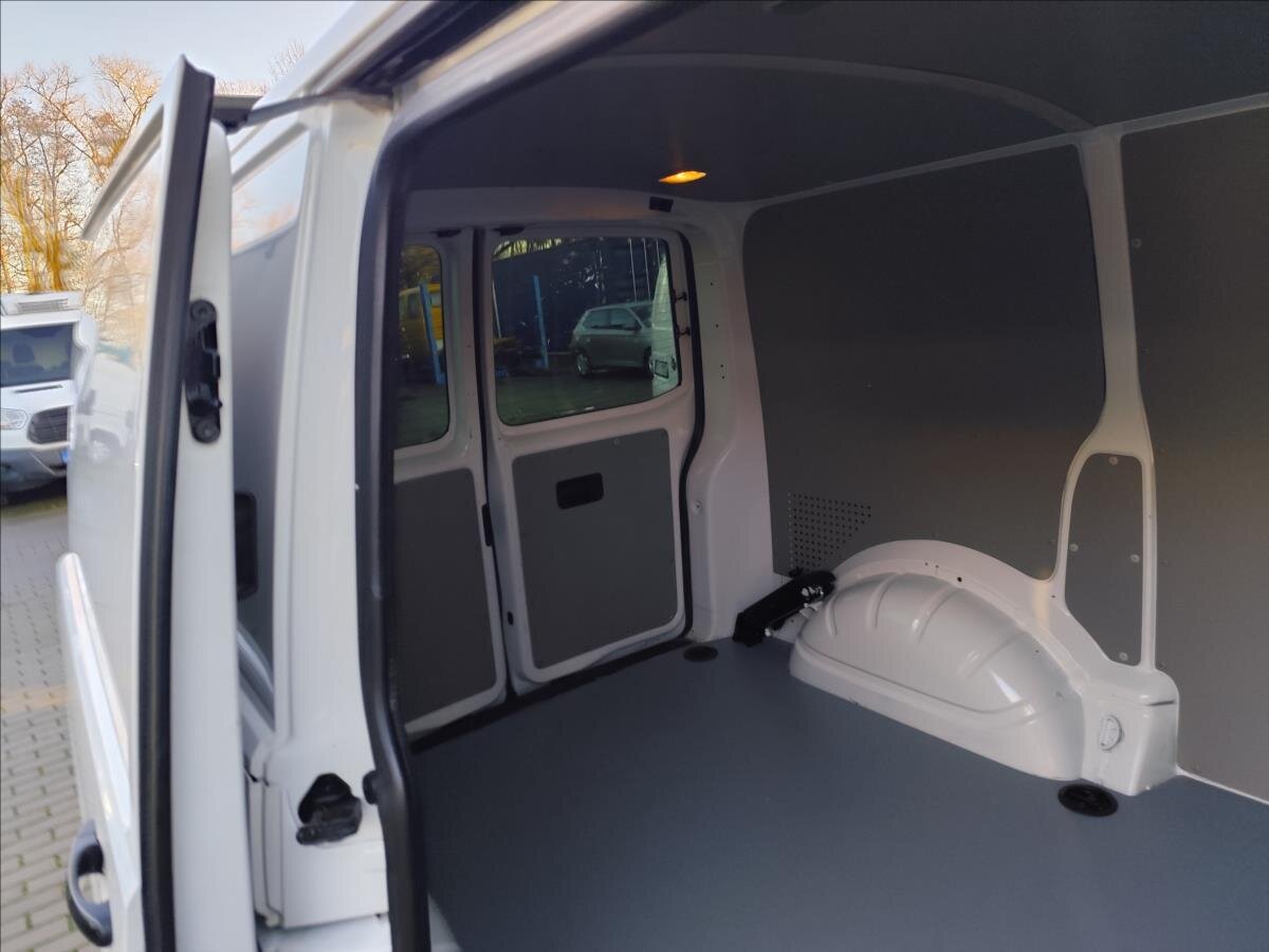 Volkswagen Transporter Ostatní 2,0 l 84 kw
