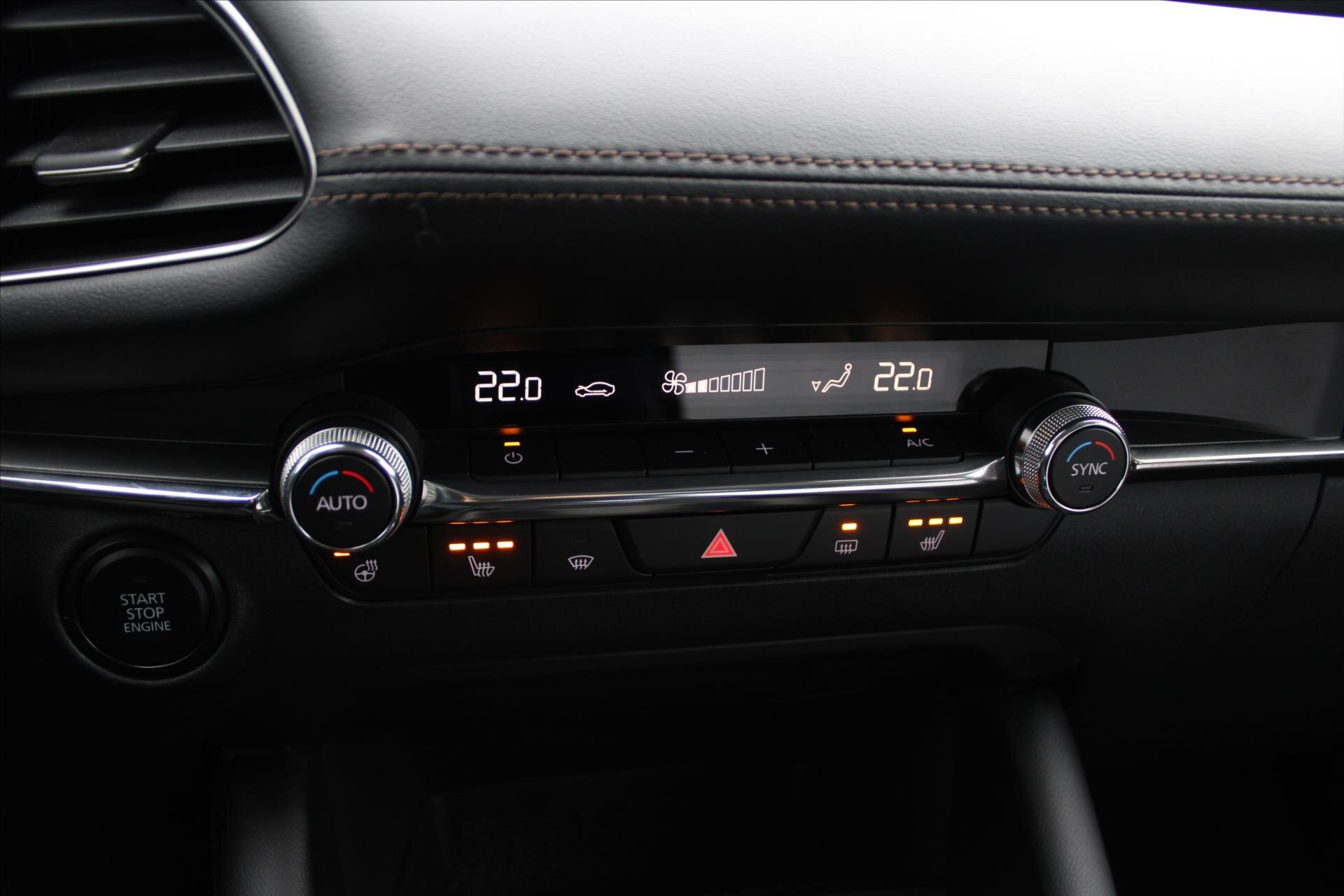 Mazda 3 Sedan / Limuzína 2,0 l 90 kw