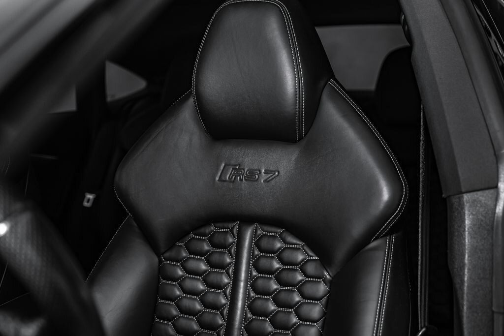 Audi RS7 Sedan / Limuzína 4,0 l 412 kw