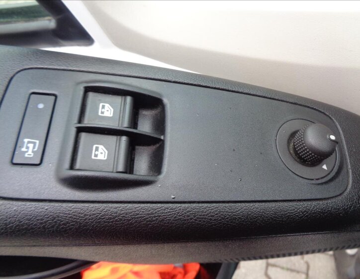 Peugeot Boxer Ostatní 2,2 l 121 kw