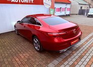 Mercedes-Benz Třídy E 8