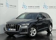 Audi Q7 1