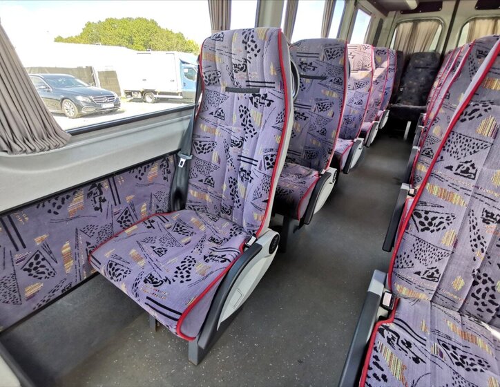 Mercedes-Benz Ostatní Ostatní 2,1 l 120 kw