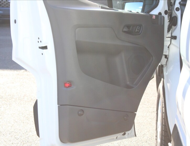 Ford Transit 12