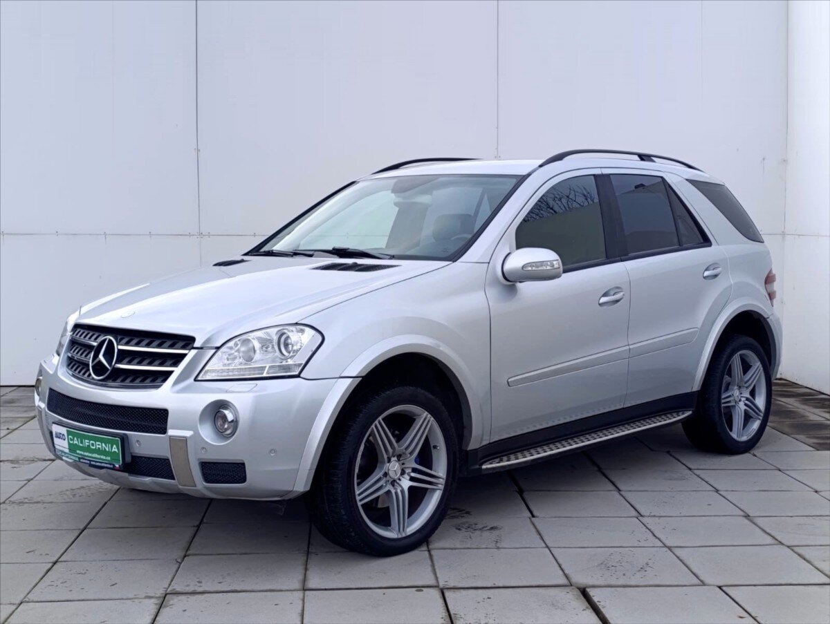 Mercedes-Benz Třídy M SUV 3,0 l 165 kw