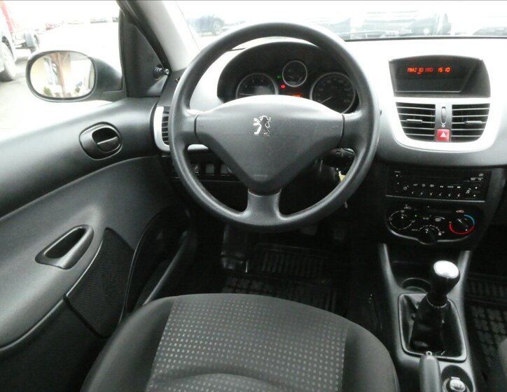 Peugeot 206 23