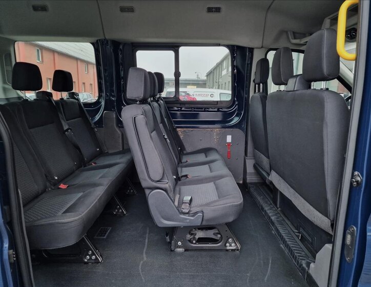 Ford Transit 16