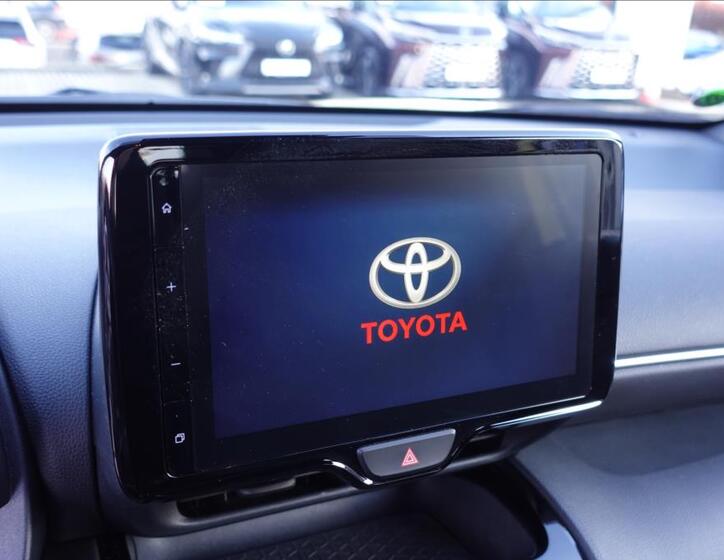 Toyota Yaris Cross 17