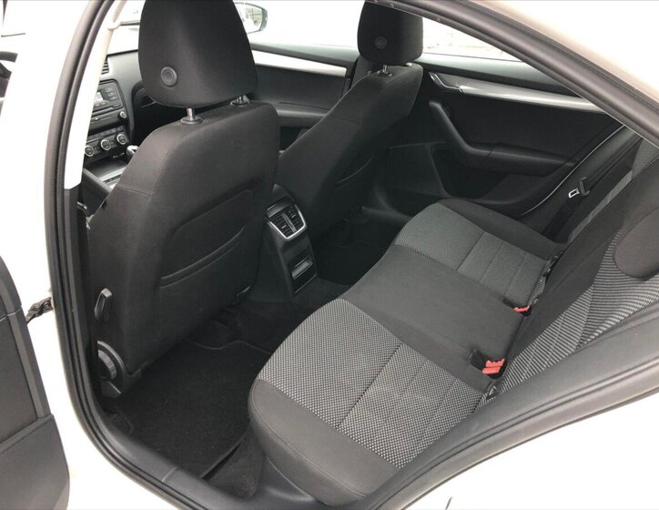 Škoda Octavia Sedan 1,2 l 77 kw