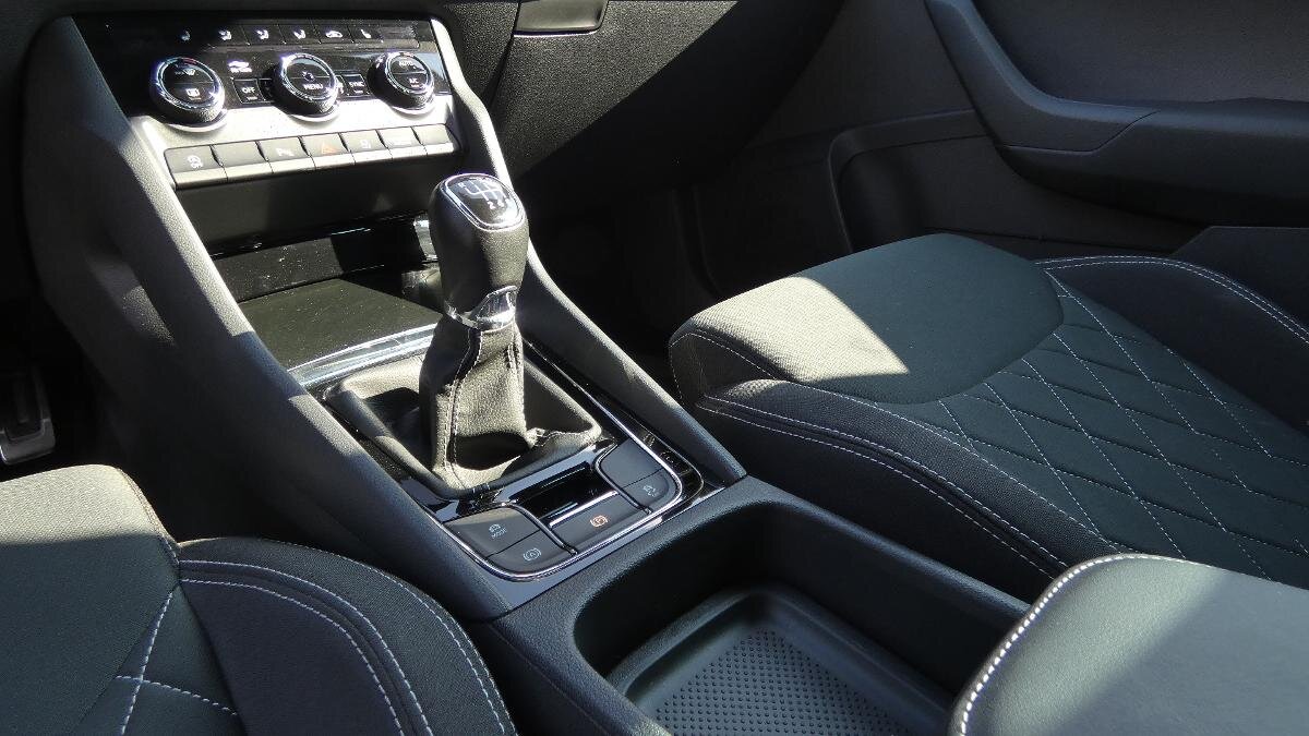 Škoda Karoq SUV / Terénní 1,5 l 110 kw